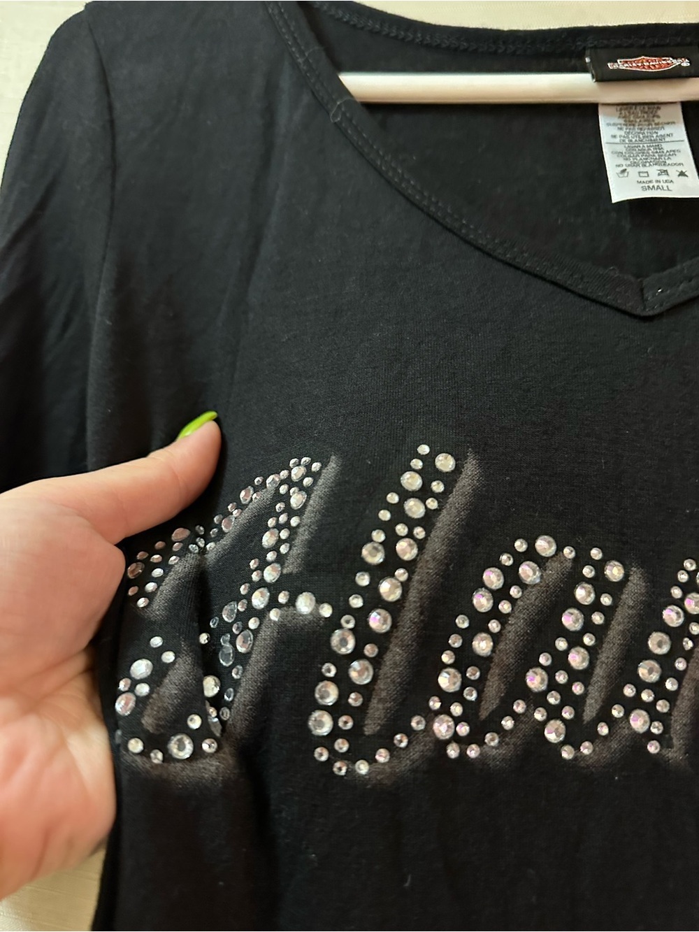 Harley Davidson Rhinestone V Neck Top Black Biker Tee Women’s Small Shirt - Picture 5 of 7